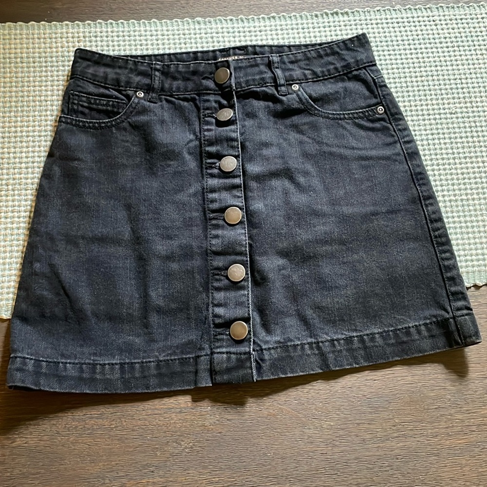 Forever 21 Black Denim Skirt